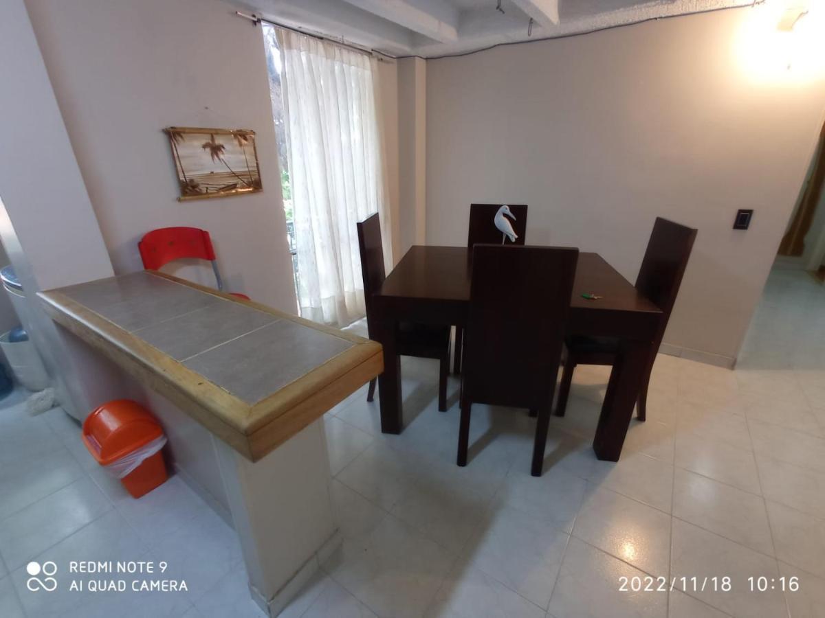 Apartamento 201 Amplio Y Comodo Medellin 90 Mts Ngoại thất bức ảnh